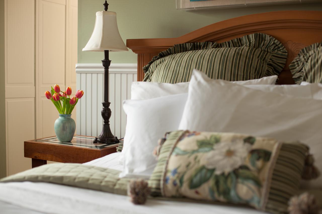 Bed and Breakfast A Butlers Manor Southampton Zewnętrze zdjęcie