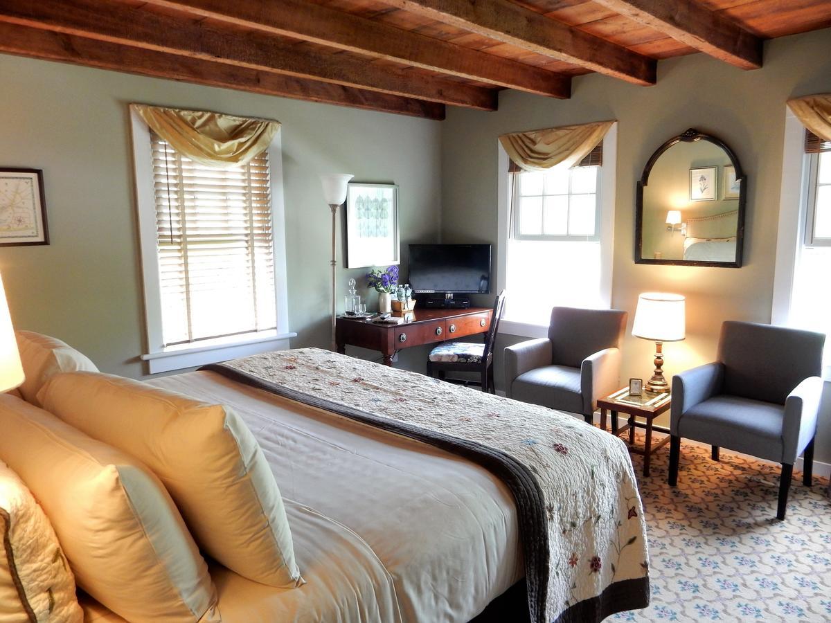 Bed and Breakfast A Butlers Manor Southampton Zewnętrze zdjęcie