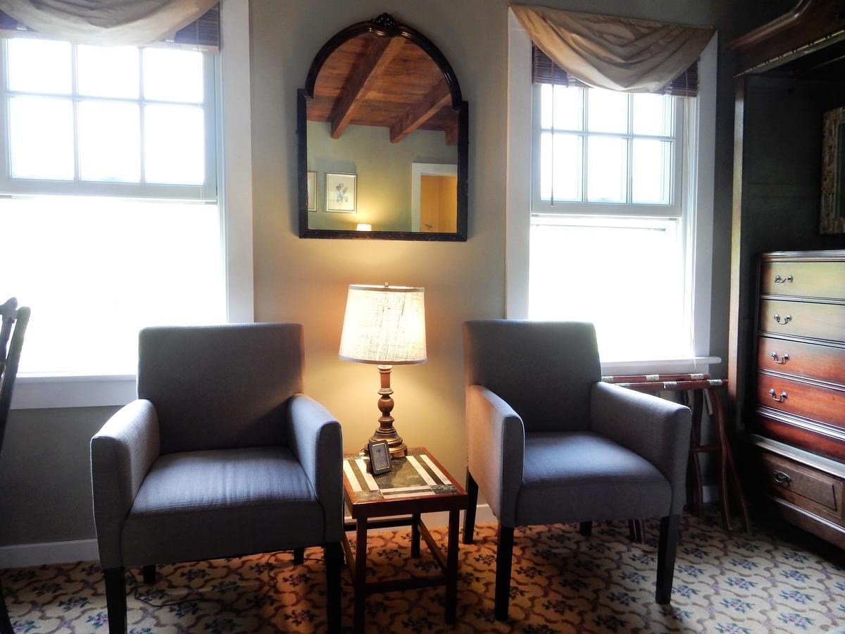 Bed and Breakfast A Butlers Manor Southampton Zewnętrze zdjęcie